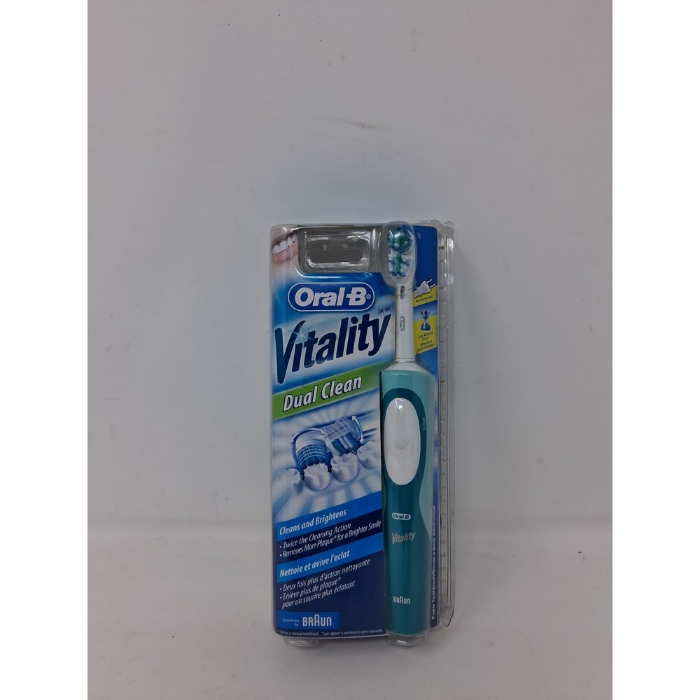 NEW Oral-B Vitality Dual Clean Electric Power Toothbrush Braun SEALED D12513P
